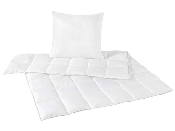 Sleepsy Microfaser Set Bettdecke und Kissen 135x200cm 10 cm hoch